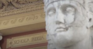 Statua Schola Regia